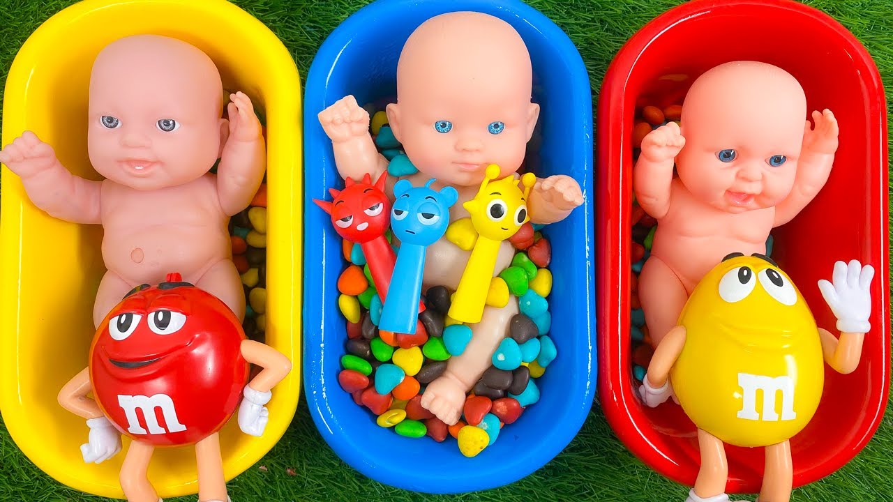 Satisfying ASMR Mixing Sprunki Candy & Rainbow Slime in Three Bathtub With Magic M&M Candy video
