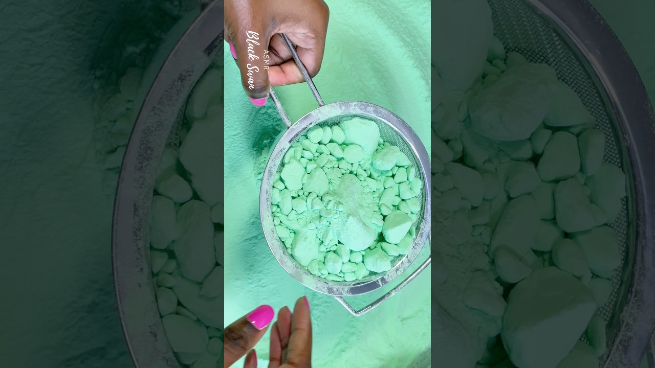 Crunchy ASMR Pebbles Crush #asmr #crunchycrumbles #asmrbakingsoda #satisfyingvideo  #asmrtingles