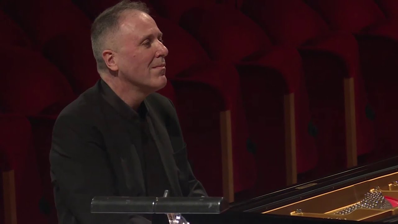 Streaming / ORT / Alexander Lonquich direttore