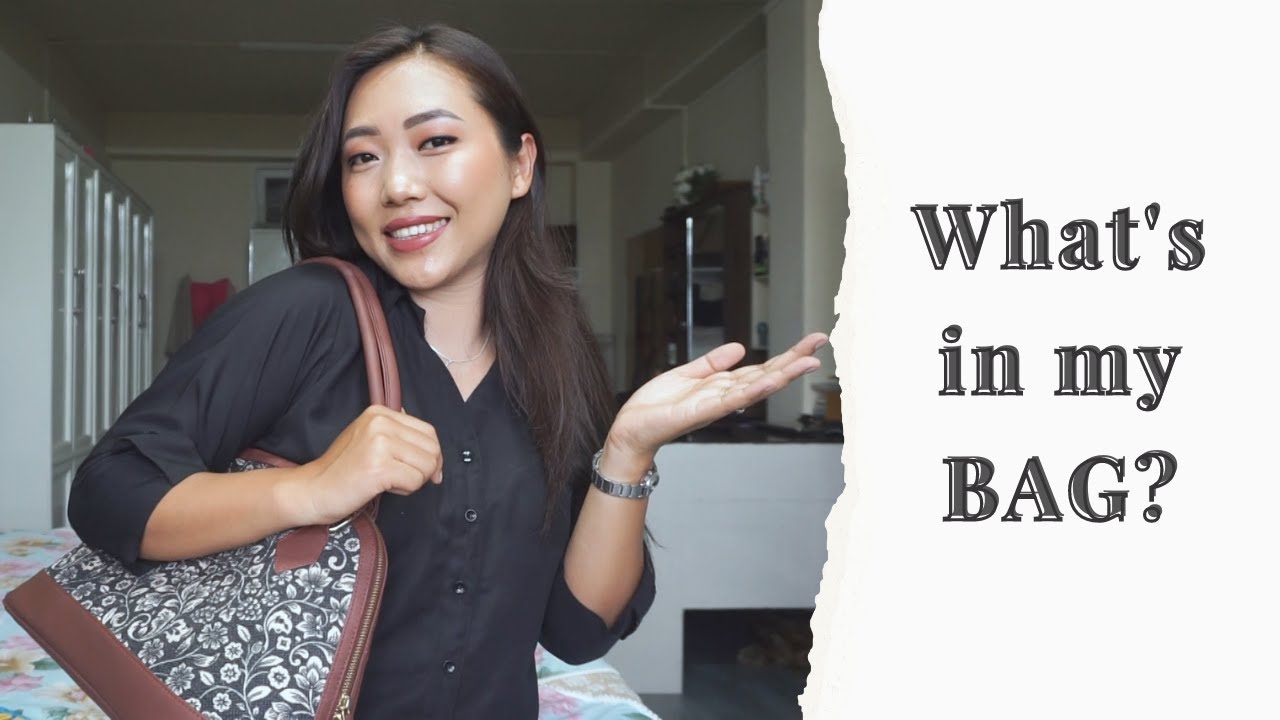 What's In My Bag || ft. Zouk