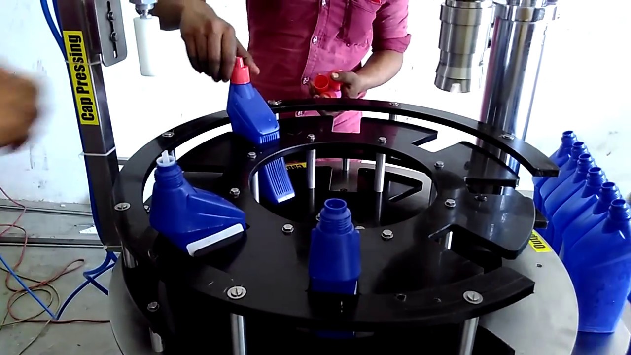 Toilet cleaner bottle plugging and Screw capping machine
