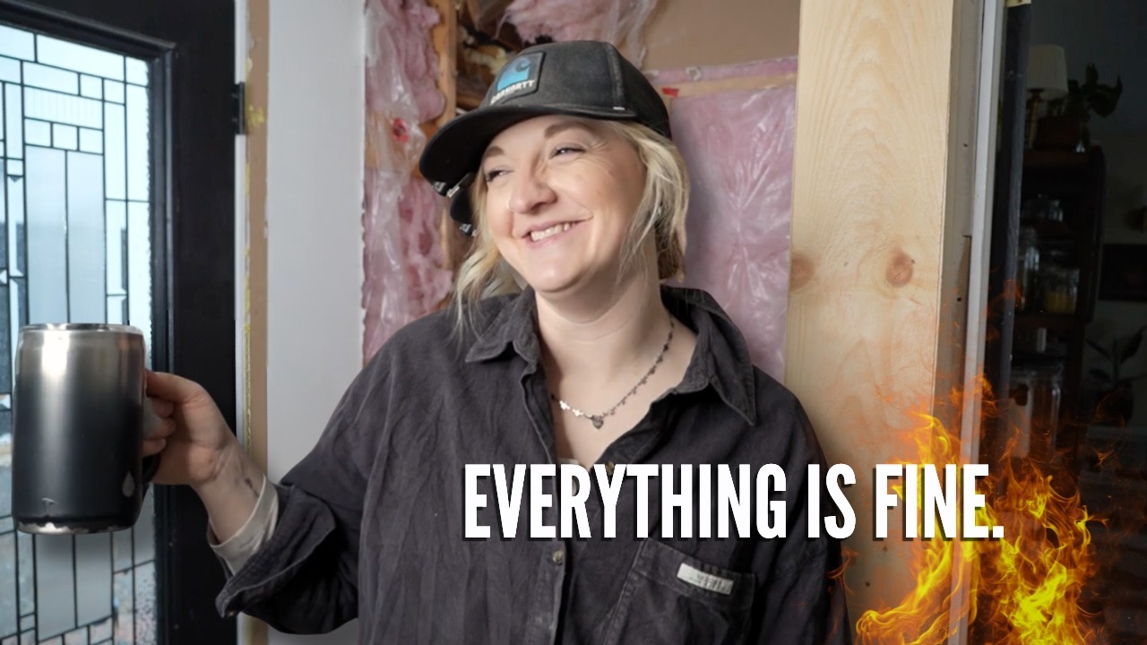 Основные обновления: Ремонт прихожей своими руками! | Гнилые стены, фальшивые балки и фрамуга сво...