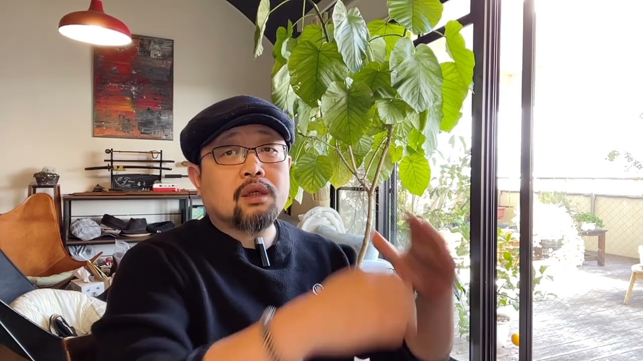 今天聊长一点儿：从周小平（周带鱼）当选十四届全国政协委员，聊聊他人生的起落，以及他的&ldquo;贵人&rdquo;、原中宣部副部长、目无规矩而被抓的鲁炜