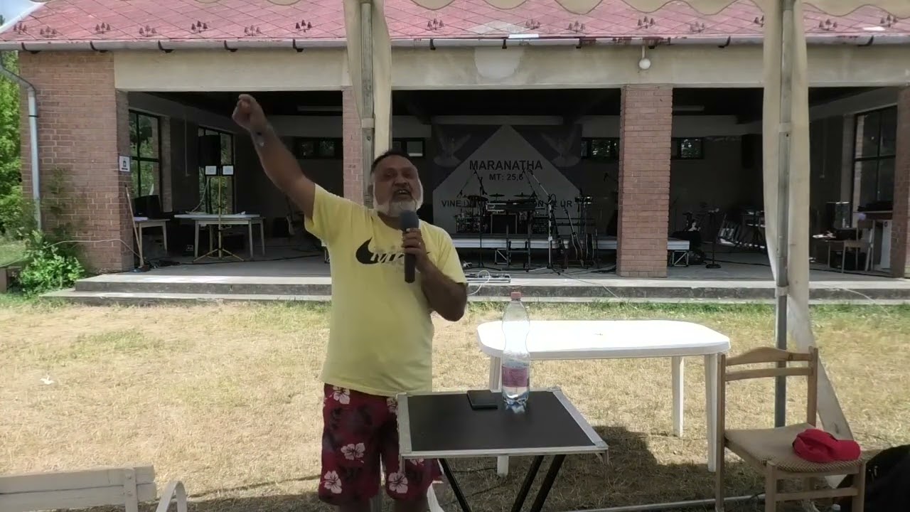 Kanalas J&aacute;nos szemin&aacute;rium dicső&iacute;t&eacute;sben szolg&aacute;l&oacute;knak, B&uuml;kksz&eacute;k.