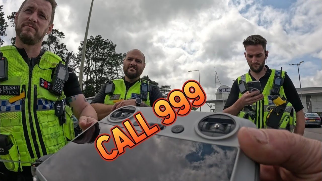 Shop security call 4 Police Officers on 999 for man with a drone #audit #pinac #police ✖️✖️🚨