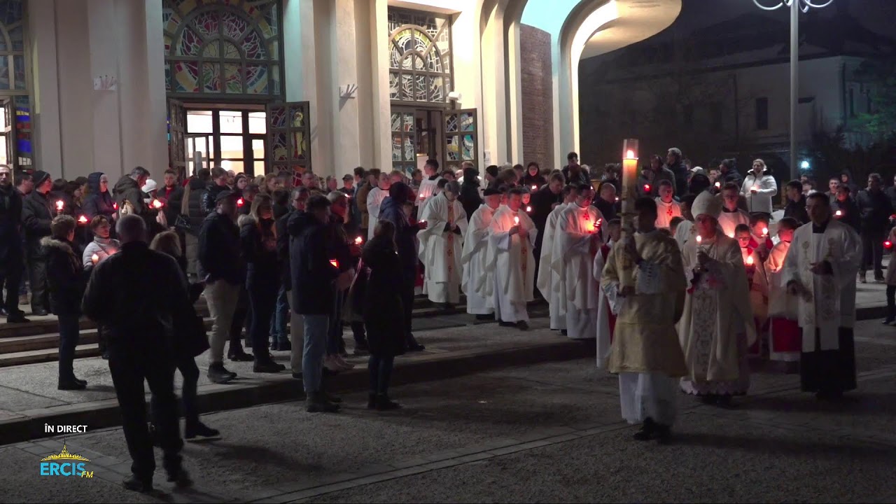 Iași (catedrală): Vigilia pascală din Noaptea Sfântă (8 aprilie 2023)