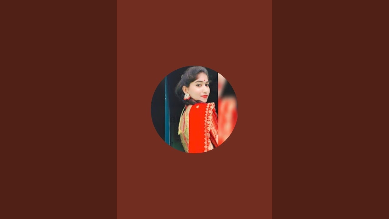 Itsmenavya is live!