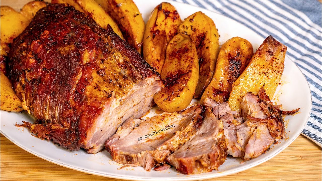 Ceafă de porc la cuptor - rețeta simplă de friptură fragedă cu cartofi copți CC SUB | Savori Urbane