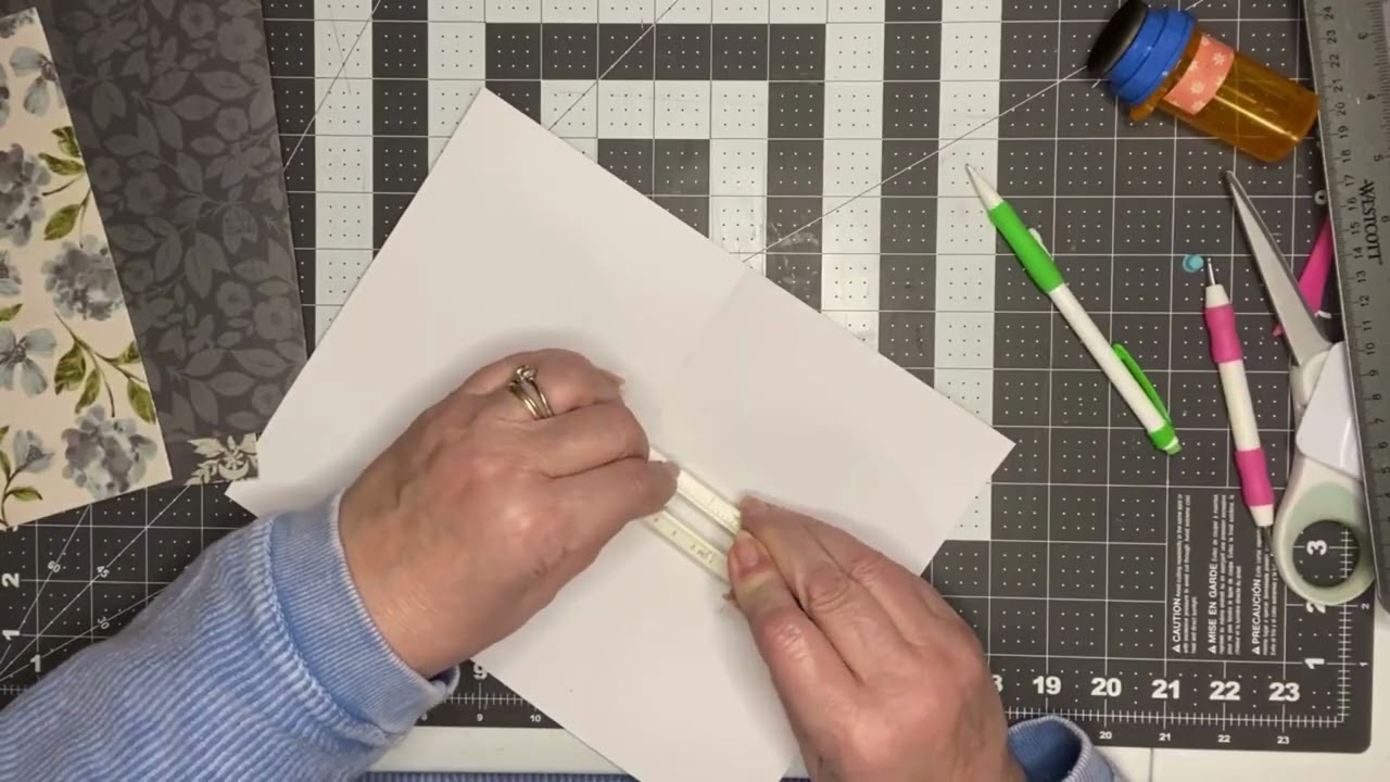 SEE THROUGH CONCENTRIC CIRCLES