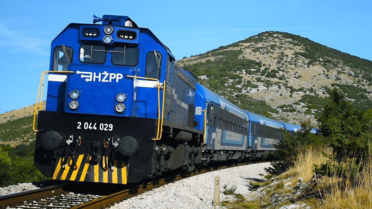 Seasonal trains around Split 2023