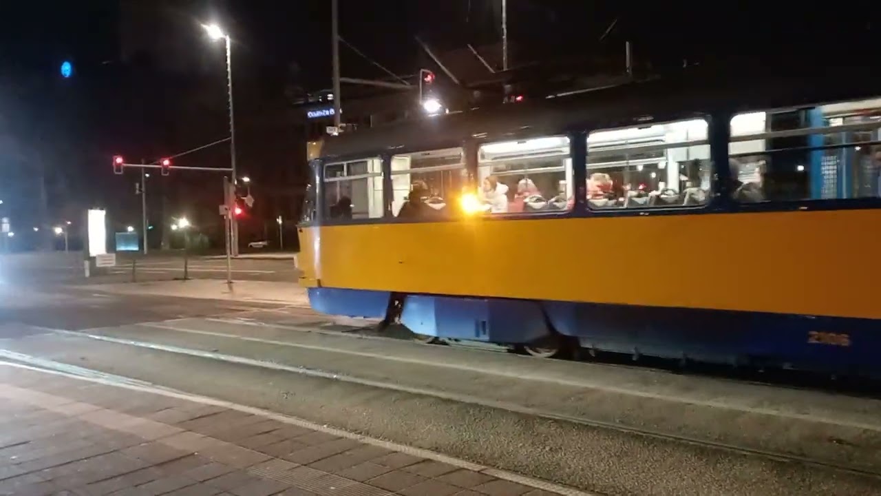 Bunte vielfald aus Straßenbahn Tatra  RE6 DB 245 023 SRS 232 088 mitfahrt RE6 und S5X LDK 345 und 41
