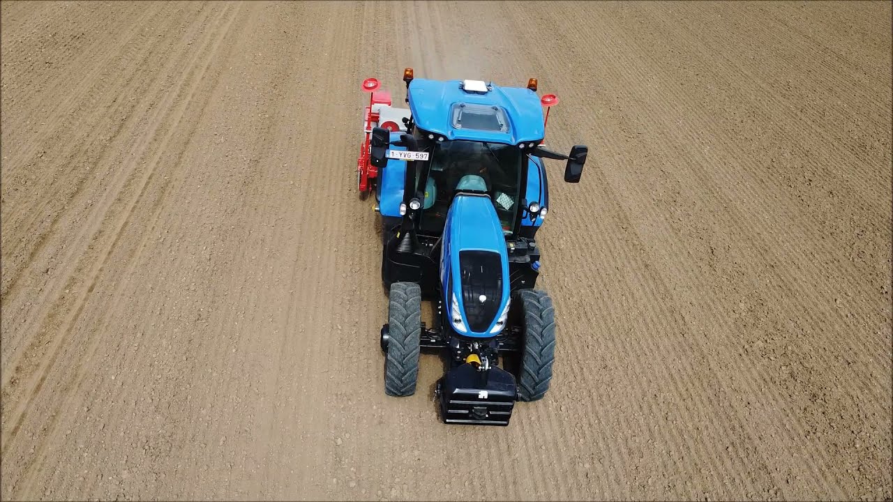 Mais zaaien 2021 | Maschio Gaspardo Monica | New Holland T6.175