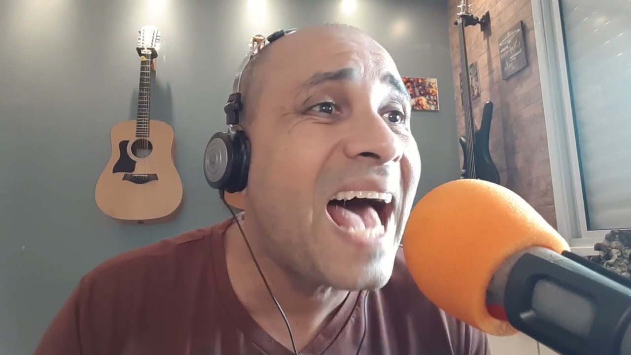 Andr&eacute; Fantom interpretando: Sad But  True - Metallica