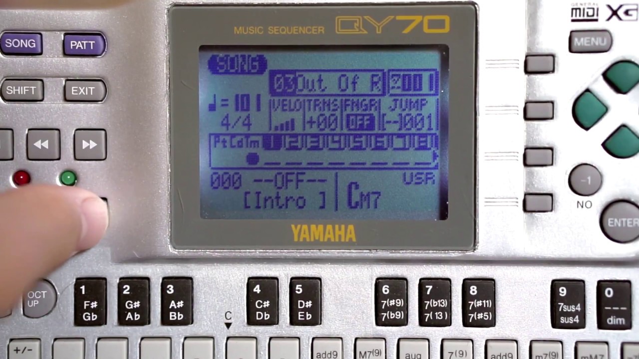Yamaha XG MIDI Files by David J Reading - Display Letter