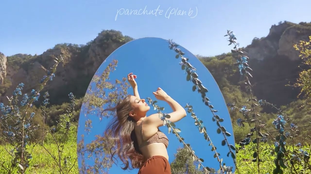 Kira Kosarin - parachute (plan b) [Official Visualizer]