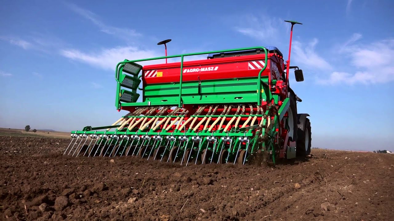 AGRO-MASZ SN - Siewnik nabudowany / Cultivating and sowing unit