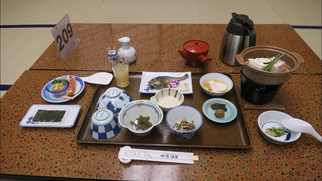 《これぞ日本の朝ごはん！》朝食：日本秘湯を守る会 中房温泉（20221103撮影）