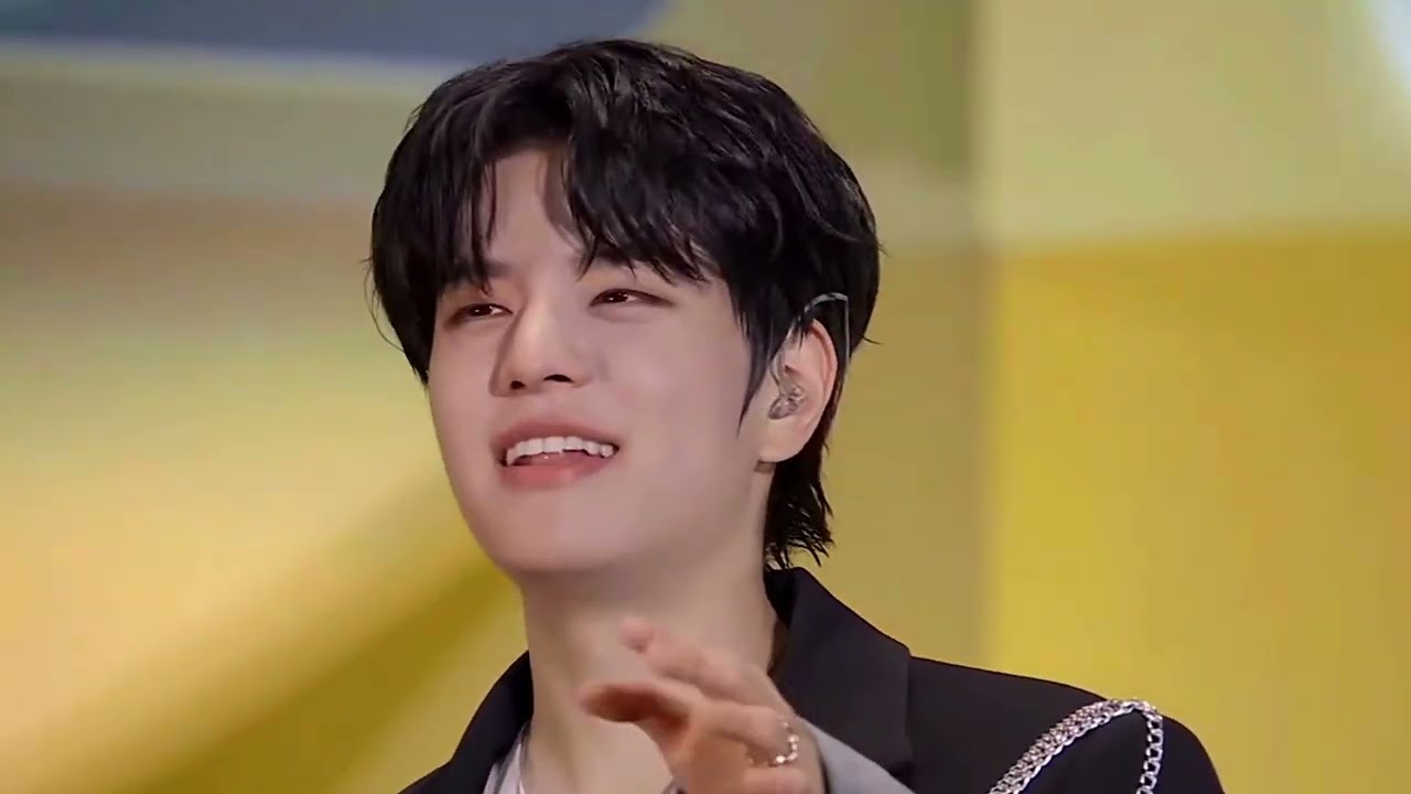 [SUB] Bangchan, Seungmin, I.N, & Lee Know Daisuki da yo Challenge | SKZ Toy World