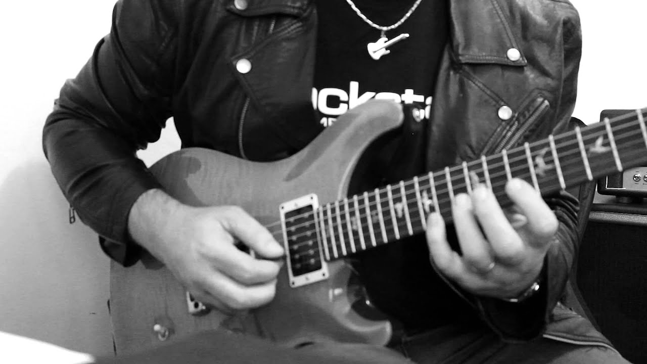 Chris Brooks Quickies: Eric Johnson / Kee Marcello speedy pentatonic ideas.