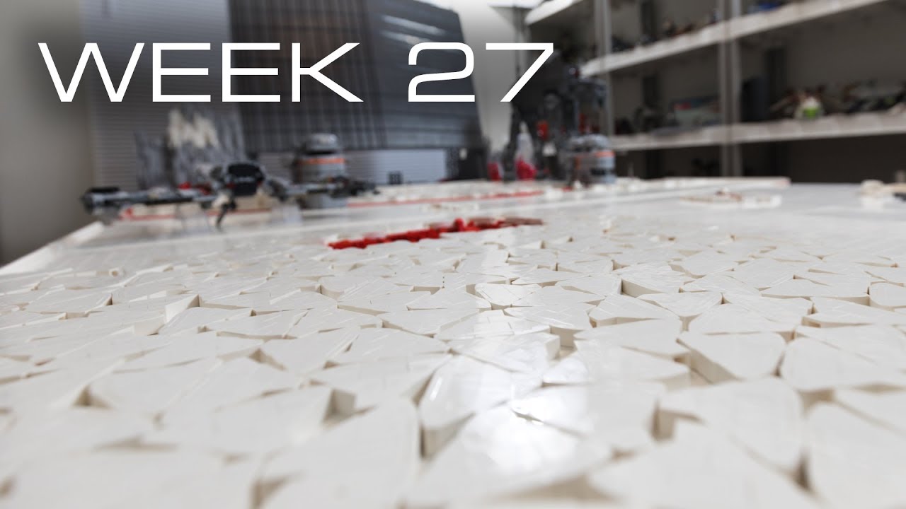 Building Crait in LEGO - Week 27: Building w/ Javier