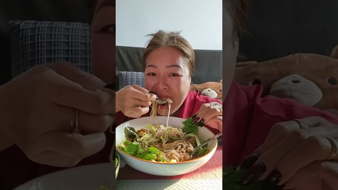 ขนมจีนน้ำยาป่าแซบๆจร้า