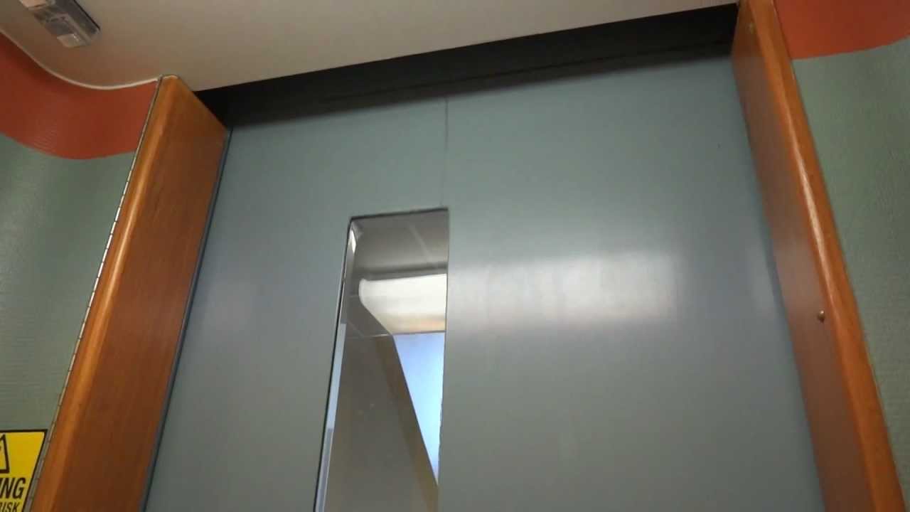 Last video in the original condition. ASEA Traction elevator @ Heden 128, Bollnäs, Sweden.
