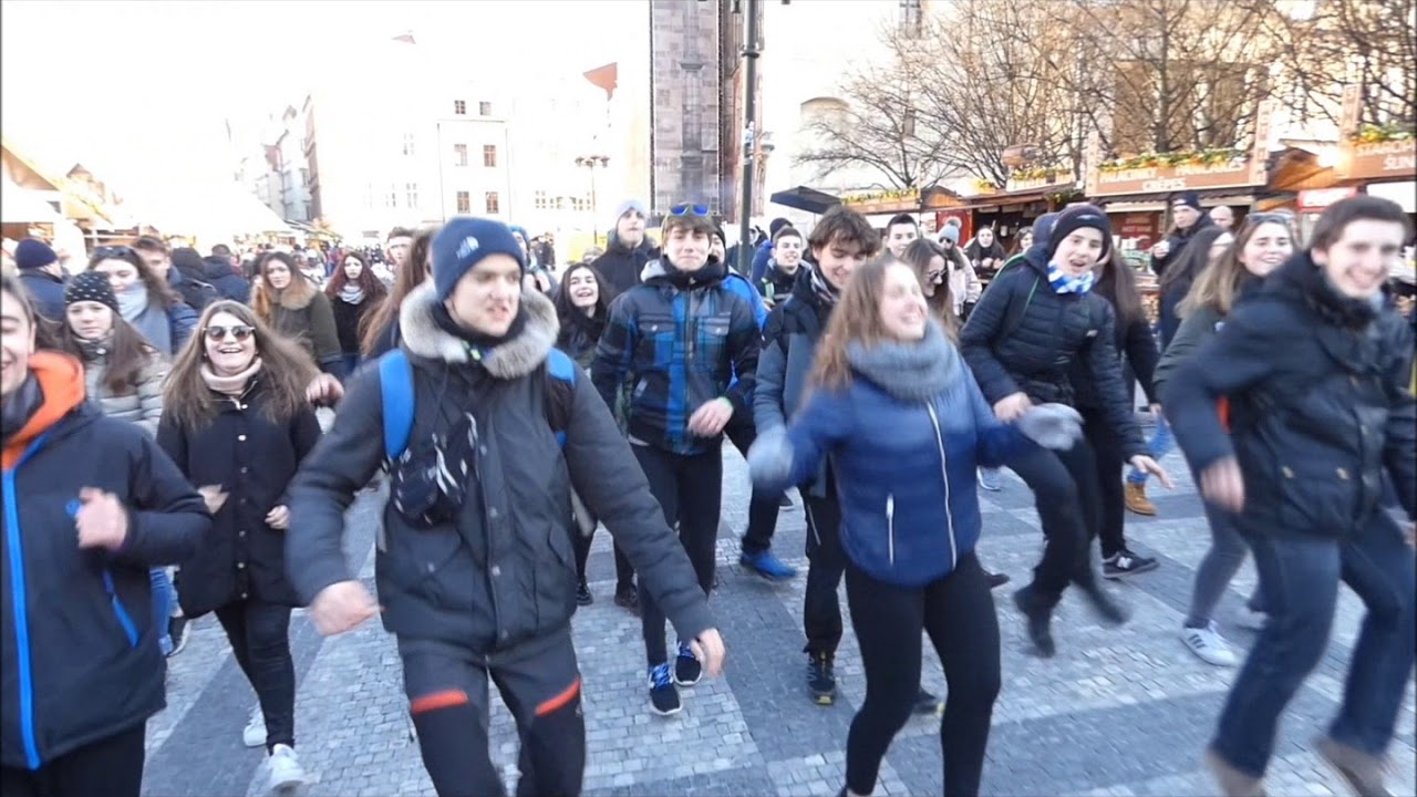 Haztegi Ikastola | DBH4-ko ikasleak Pragan