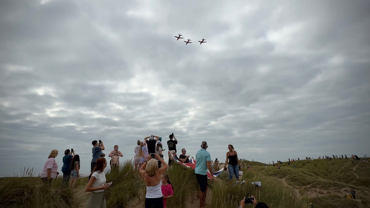 Red Arrows Take Off for Blackpool Airshow Finale