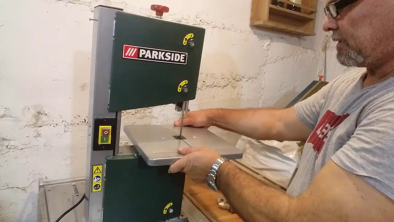 Changing and adjusting a band saw blade on the Parkside  PBS 350 A1/ Schimbare panza banzic Parkside