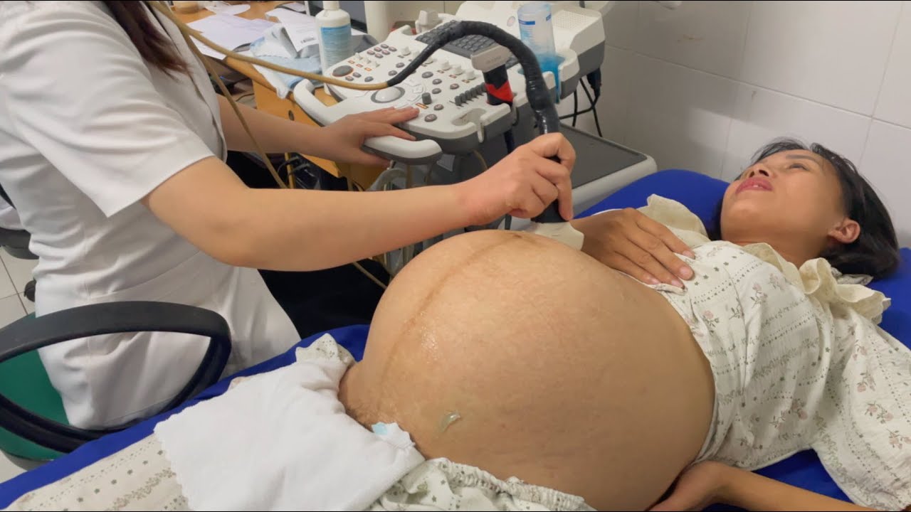 A 22-year-old single mother pregnancy test, gave birth to a baby girl - Happy with a kind man