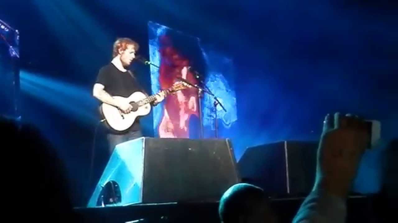 Tenerife Sea - Ed Sheeran @Madrid, Barclaycard Center (Palacio de los Deportes) 25/11/14 HD