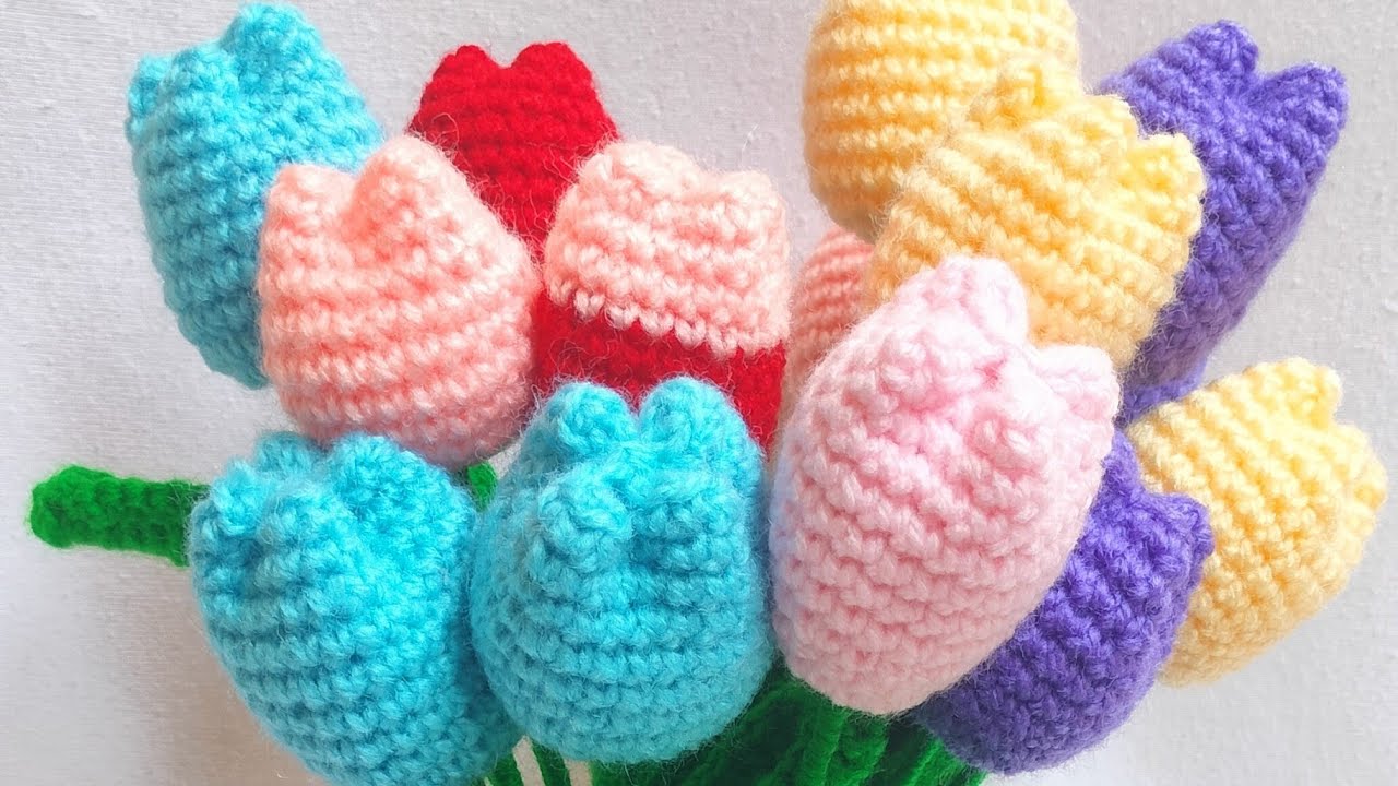 Crochet tulip bud/ crochet closed tulip