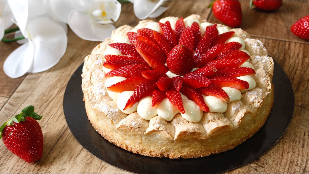 🍓Délicieuse tarte dacquoise aux fraises et crème diplomate vanille🍓