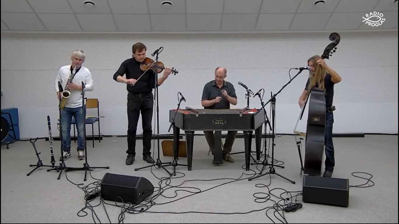 Réva - cimbálová muzika živě na Proglasu