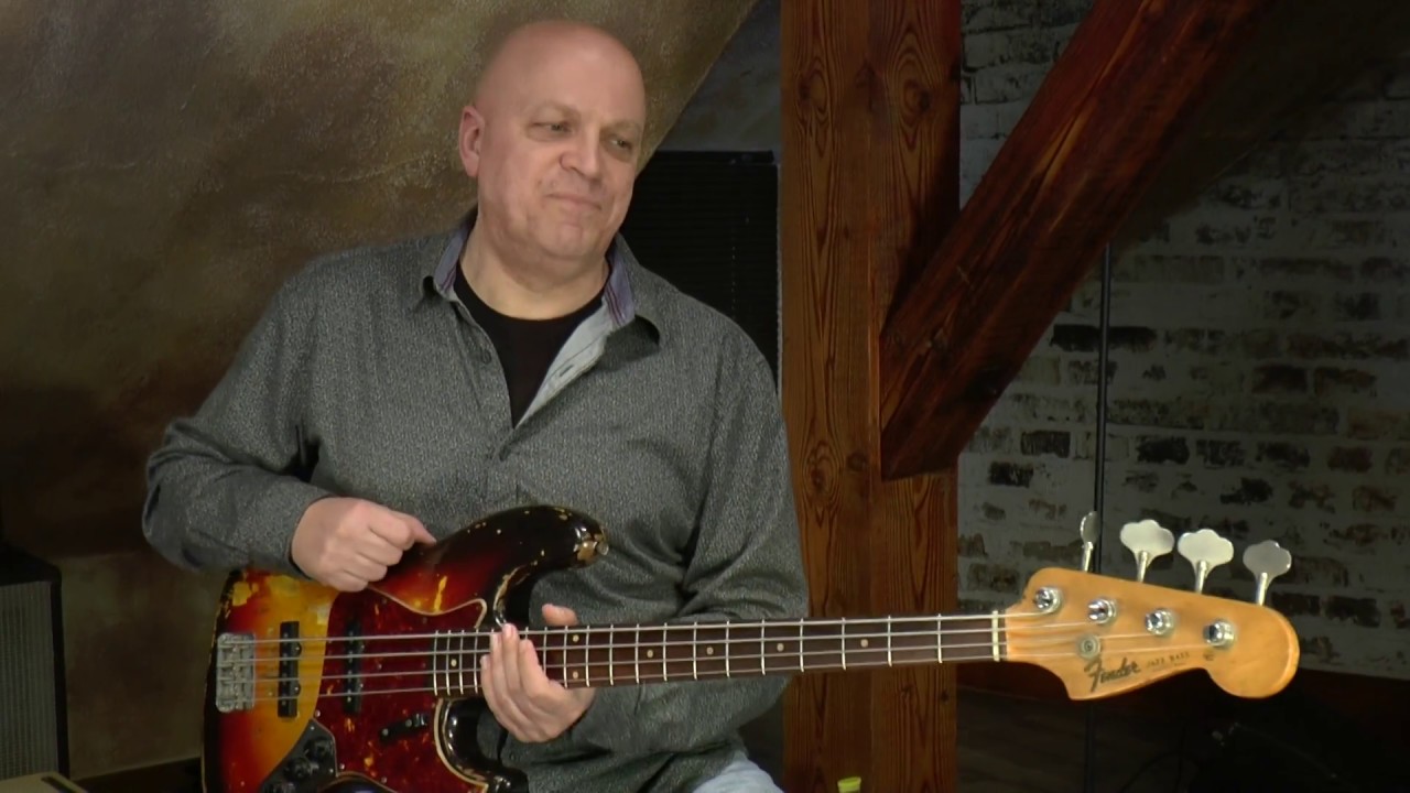 Fender Jazz Bass from 1962 presented by Vintage Guitar Oldenburg