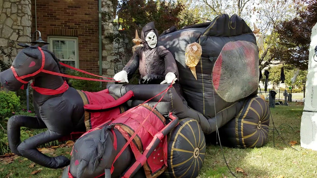 2017 Halloween Display 24th & Zunis Tulsa, OK