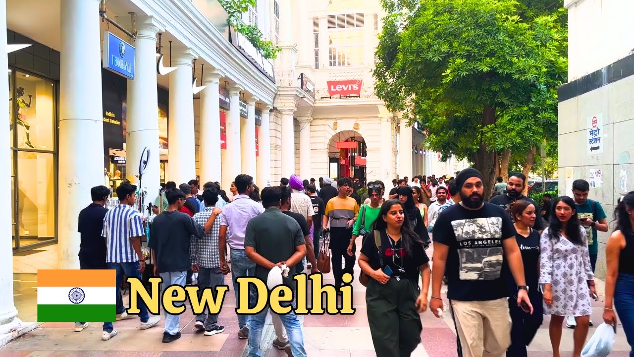 🇮🇳INDIA's NEW DELHI 2025 Street Life is CRAZIER Than You Think 4K HDR