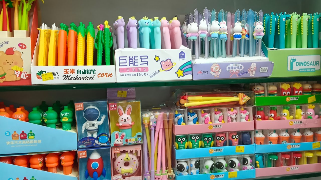 School -கு தேவையான Lunch Box , water bottle , pencil box , unique stationery items , pencil , pen