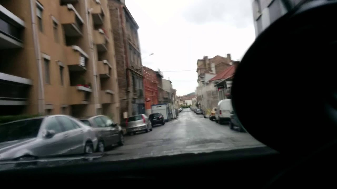 2cv sous la pluie