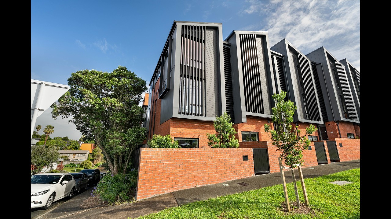 5/11 Western Springs Road, Kingsland - Dylan Tracey