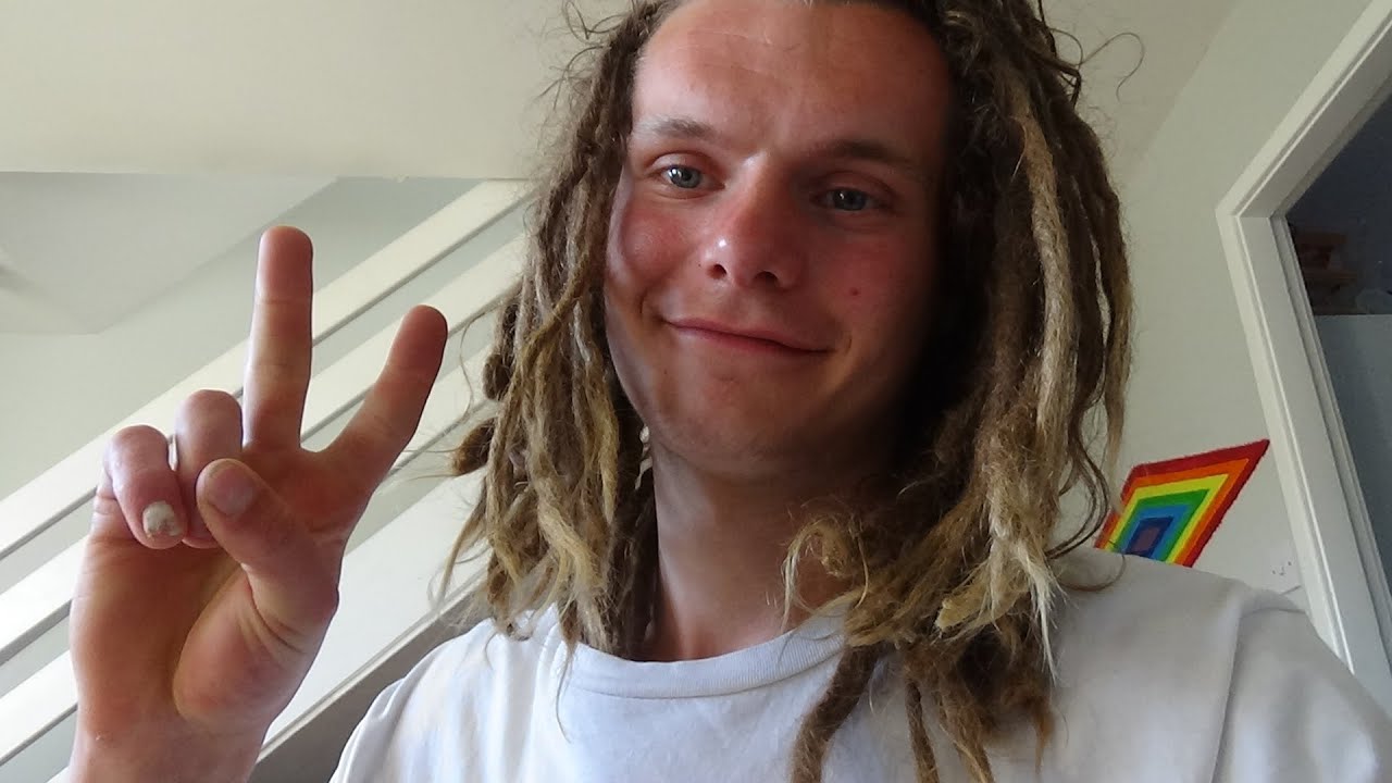 3 years and one month freeform dreadlock growth!!
