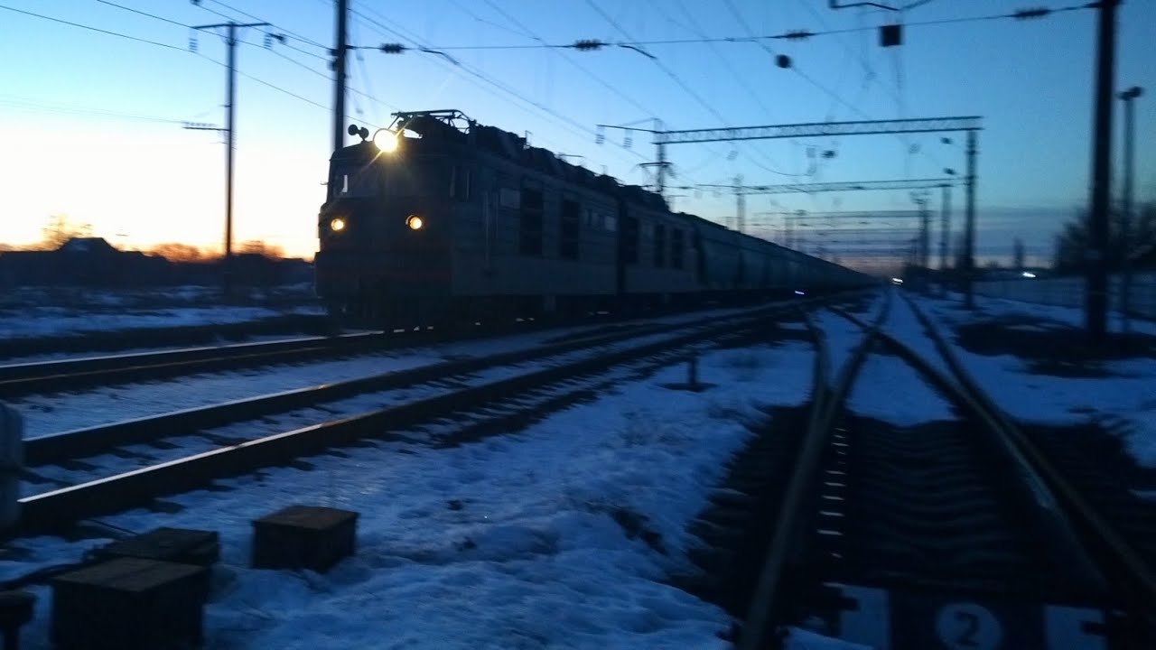 ВОЛОДИМИР ЛЕНІН ВЛ80К-650 В ГОЛОВІ ВАНТАЖНОГО ЕЛЕКТРОВОЗА ЗЕРНОВИЙ СКЛАД #ПОЕЗДАВИДЕО #УЗ 