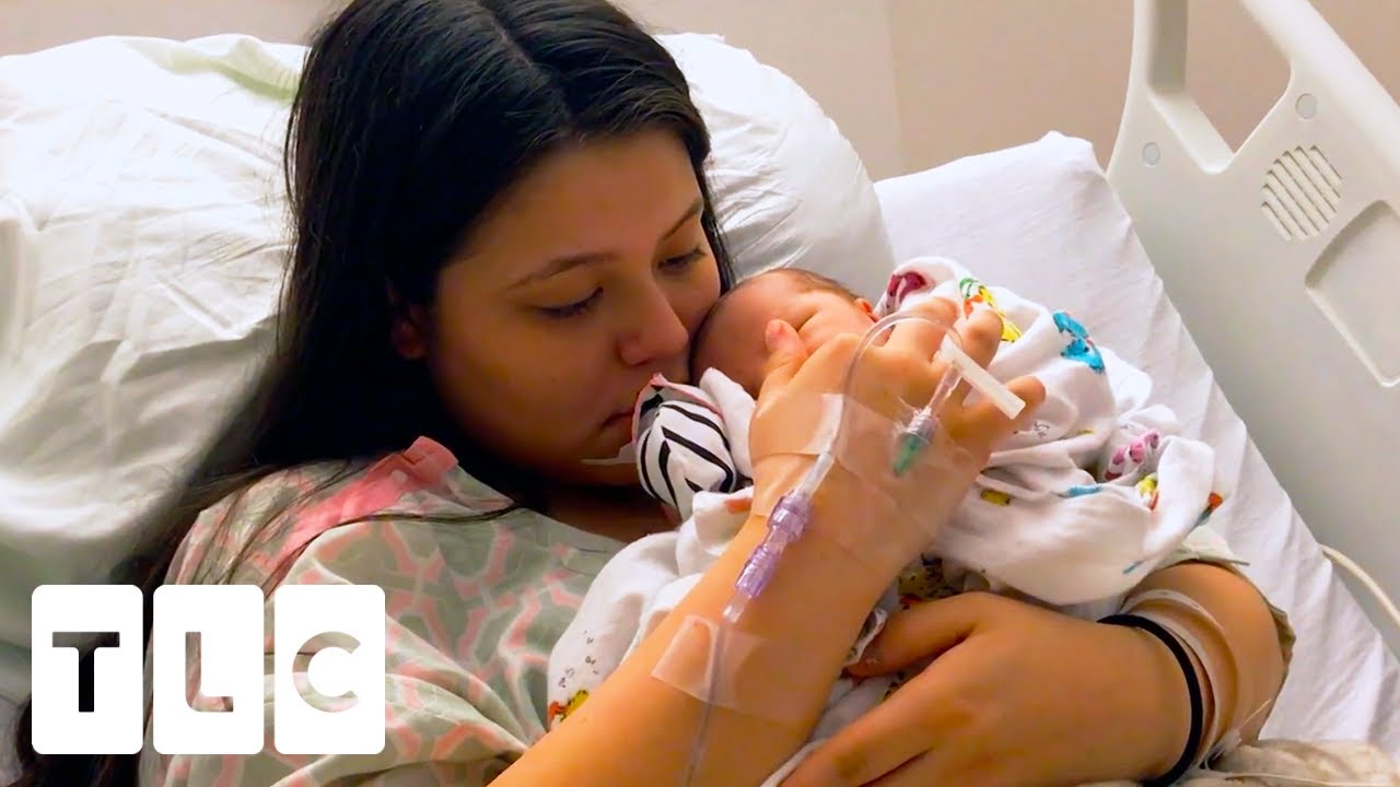 Mother STILL Angry About Teenage Daughter's Pregnancy Even After Birth | Unexpected