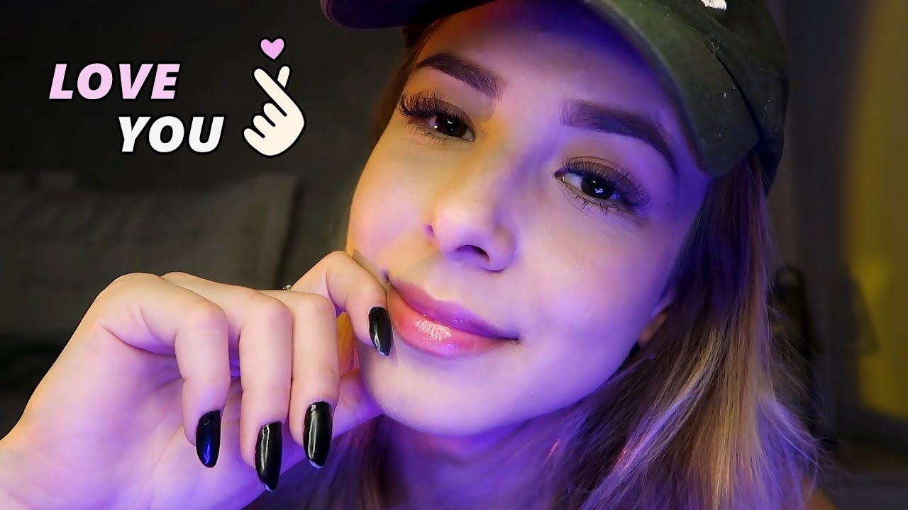 ASMR - A GAROTA SECRETAMENTE OBCECADA POR VOC&Ecirc; INVADE SEU QUARTO 😳
