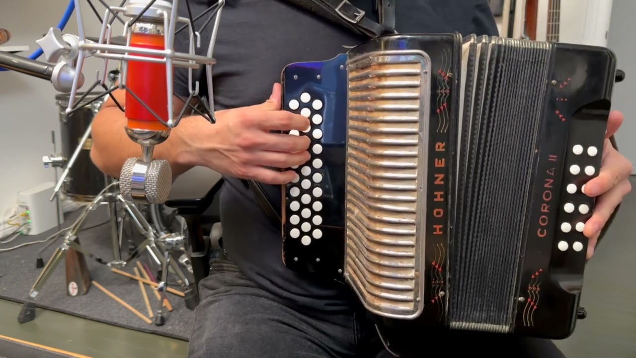 [Tutorial] Dolly (Polka) - Paulino Bernal (Accordion Playthrough)