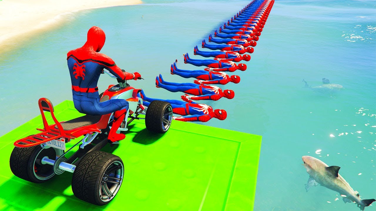 أبطال خارقون على دراجة رباعية الدفع - 🚴‍♂️Superheroes on Quad Bike Ride on Spiderman Bridge