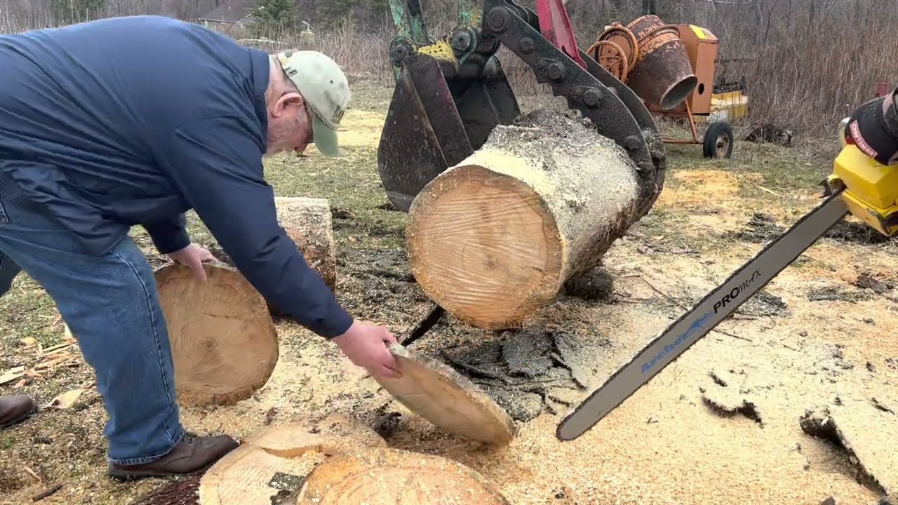 SOTF: McCulloch Pro 10-10 and Homelite XL-76 #vintage #classic #chainsaw #stihl #mcculloch #homelite