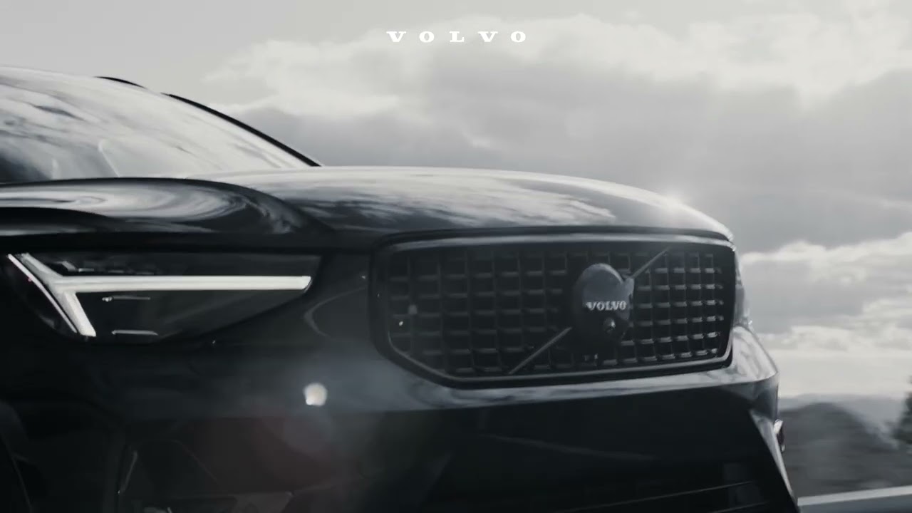 Test Drive the Volvo XC40 Black Edition