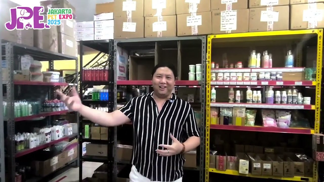 Let's Meet Babah Cat House