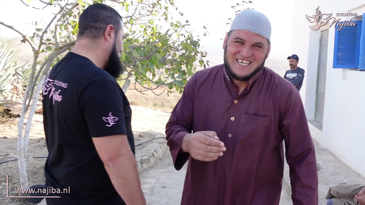 ZAKAATPROJECT 2021
RIF: ONZE IMAAMS EREN WIJ ZOALS ALLAAH VAN ONS WENST